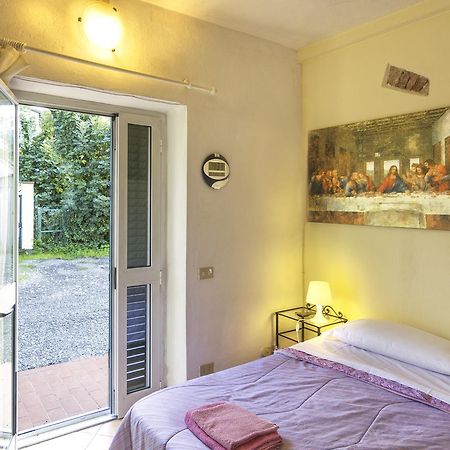 Holiday House Ospedale B&B Ghizzano Eksteriør bilde