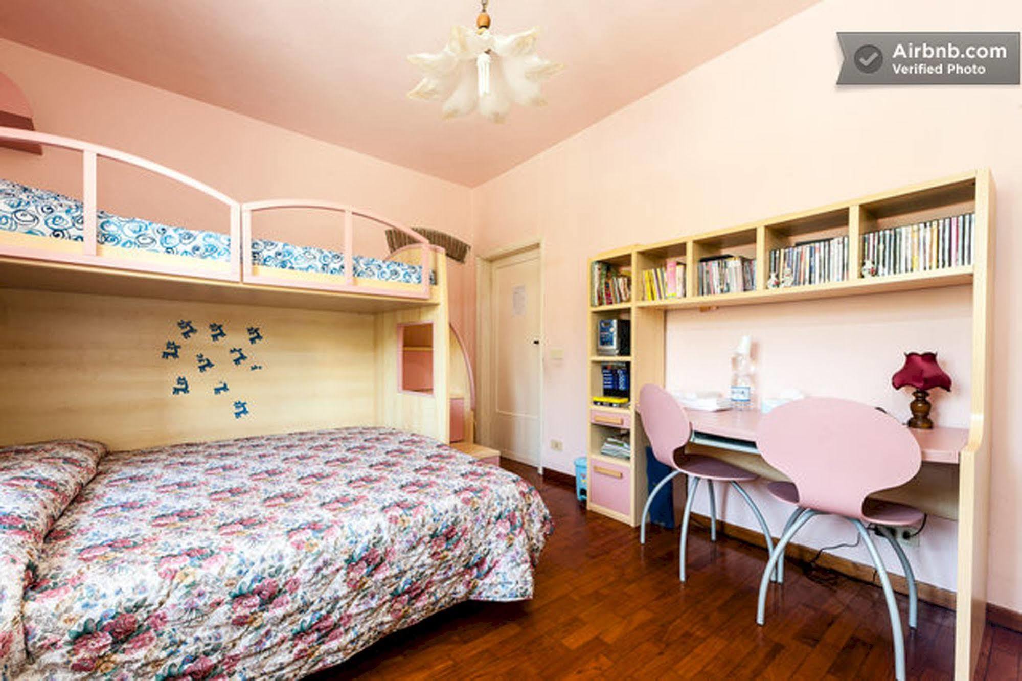 Holiday House Ospedale B&B Ghizzano Eksteriør bilde